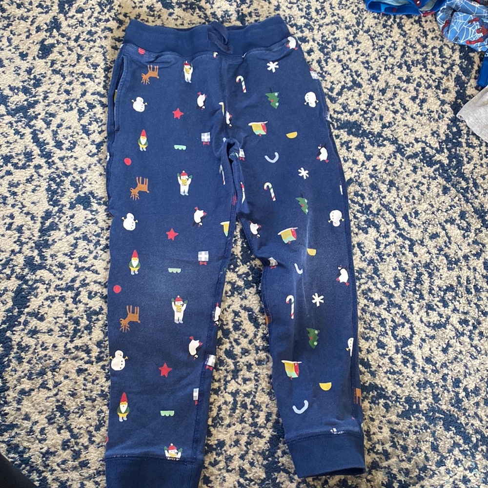 Hanna Andersson 130 8 Christmas pants penguin snowman gnome tree candy cane